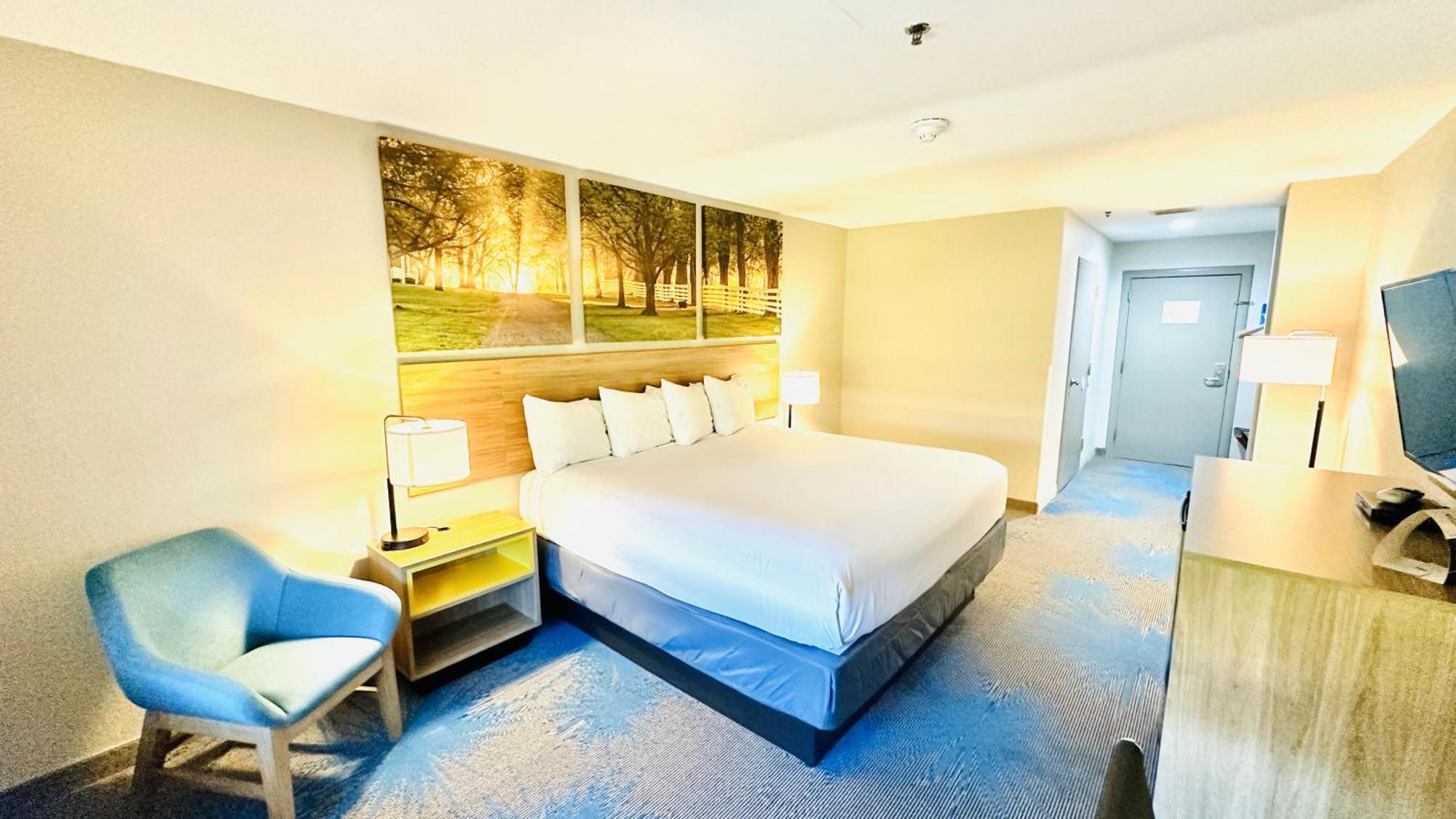 Days Inn & Suites By Wyndham Wynne Bagian luar foto